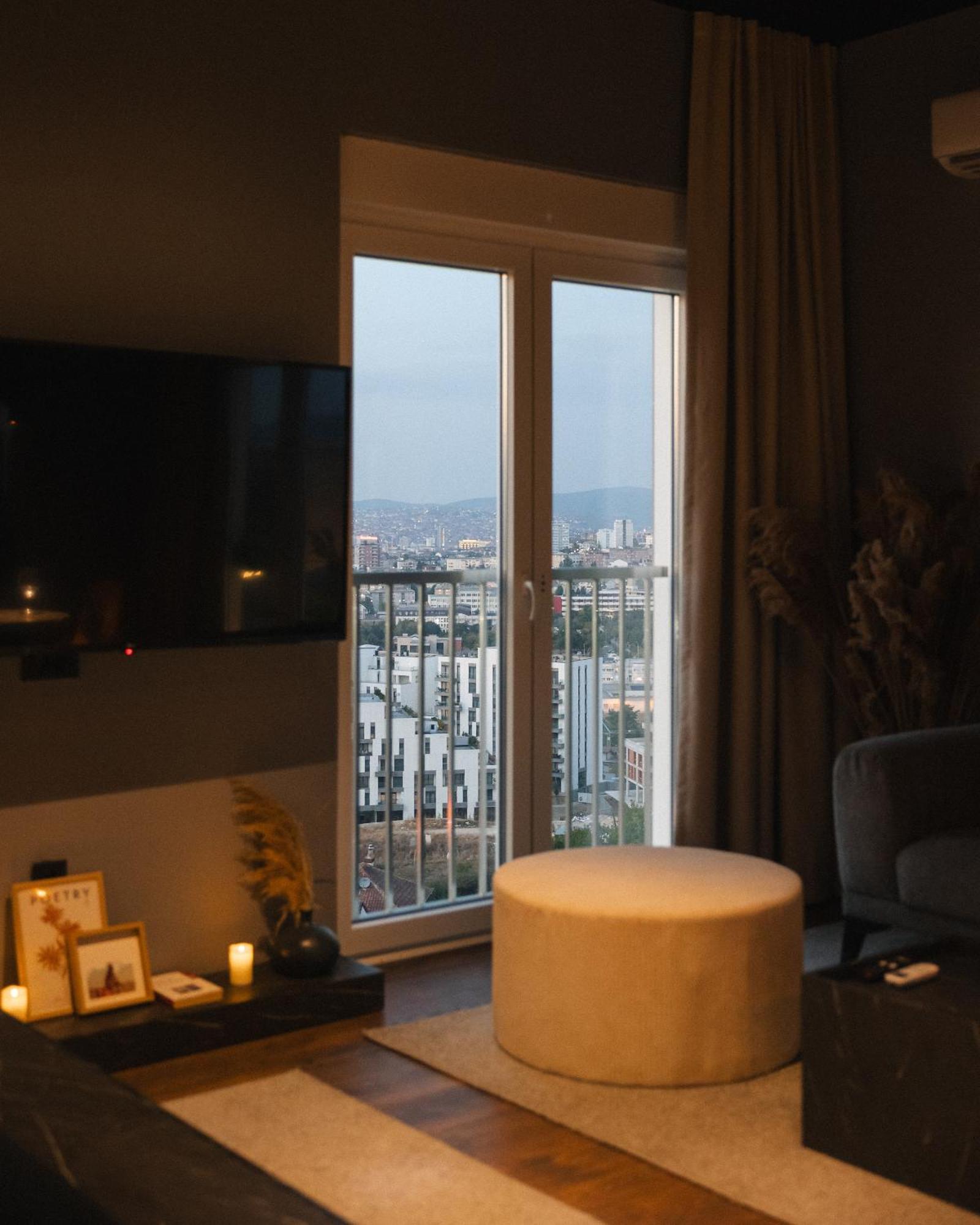 Etern Apart Hotel Πρίστινα Εξωτερικό φωτογραφία