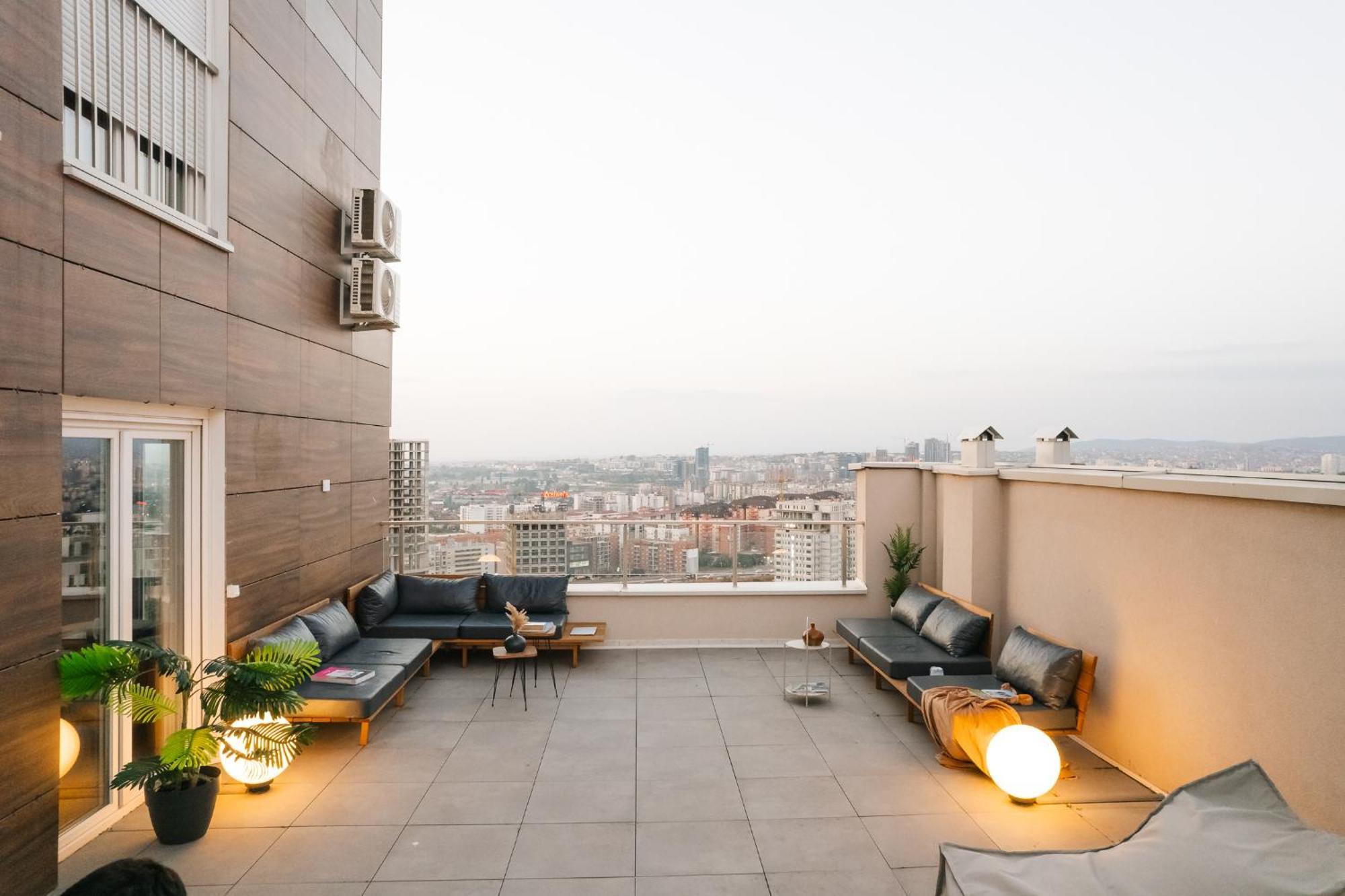Etern Apart Hotel Πρίστινα Εξωτερικό φωτογραφία
